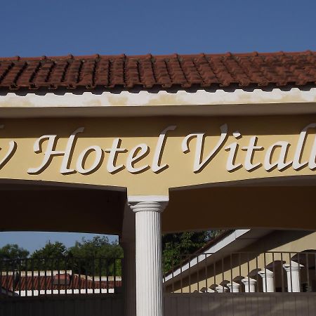 Hotel Vitalli Avanhandava Exterior photo